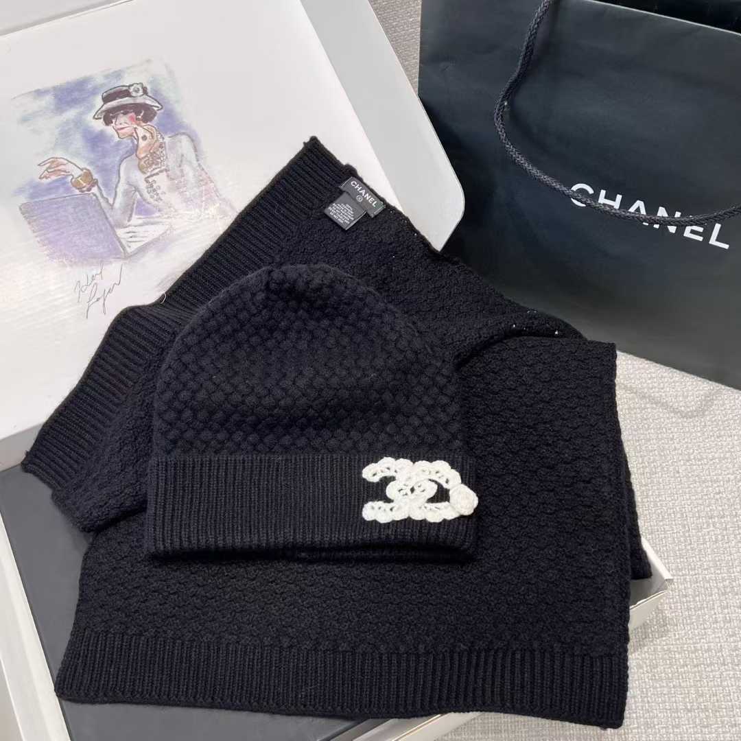 Chanel Scarf + cold hat view 13