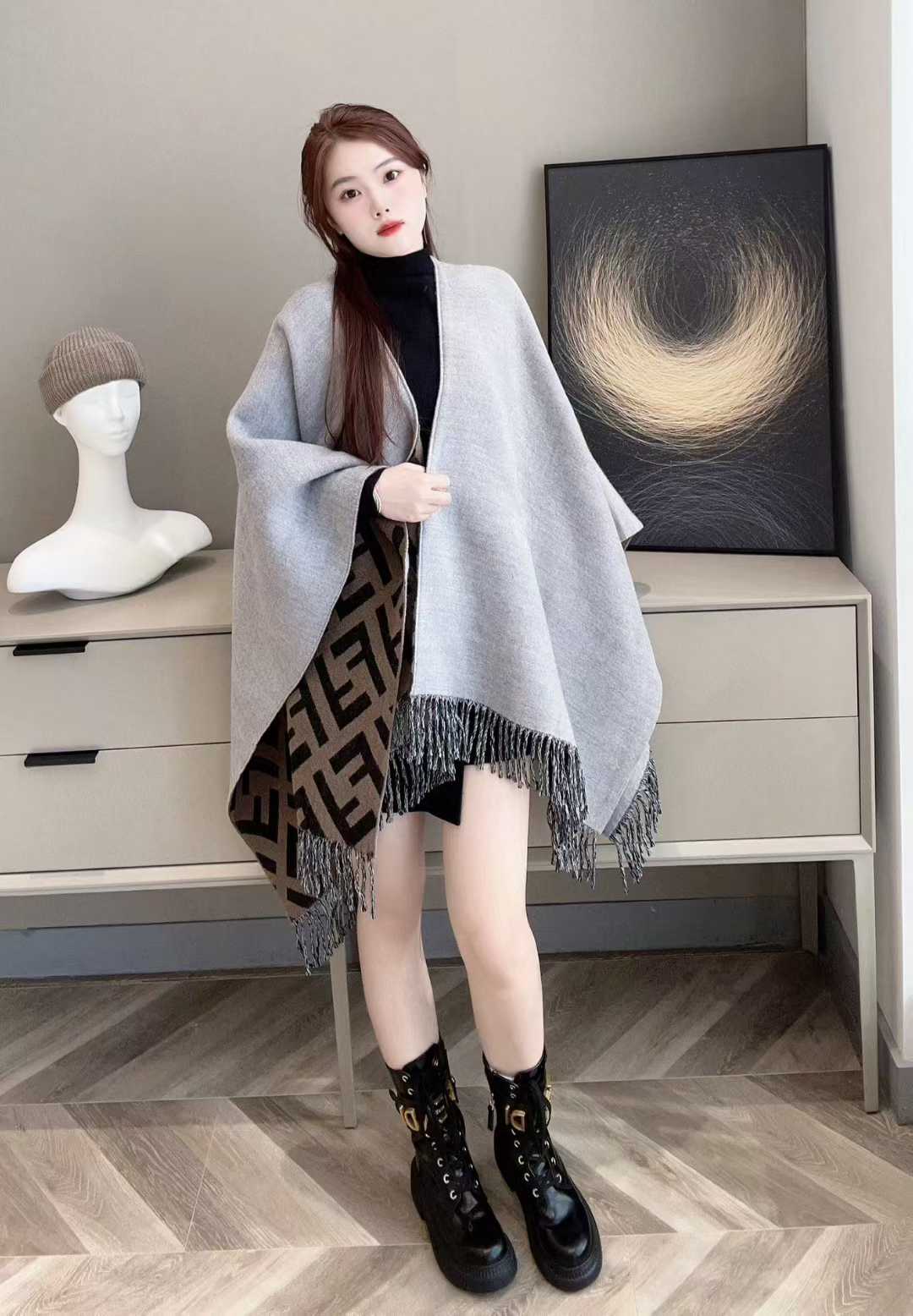 Fendi Double cloak view 10