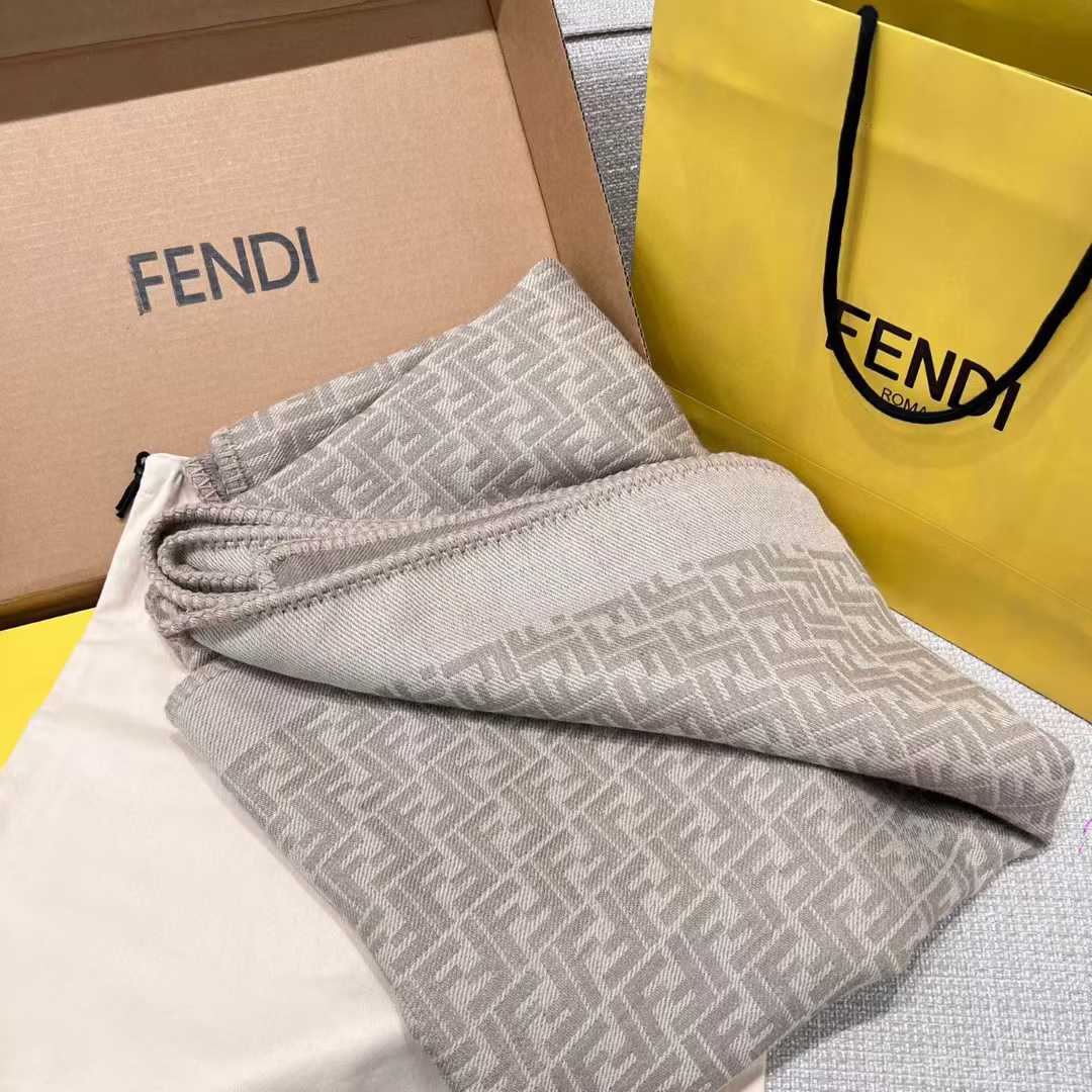 Fendi FF Jacquard cloak view 8