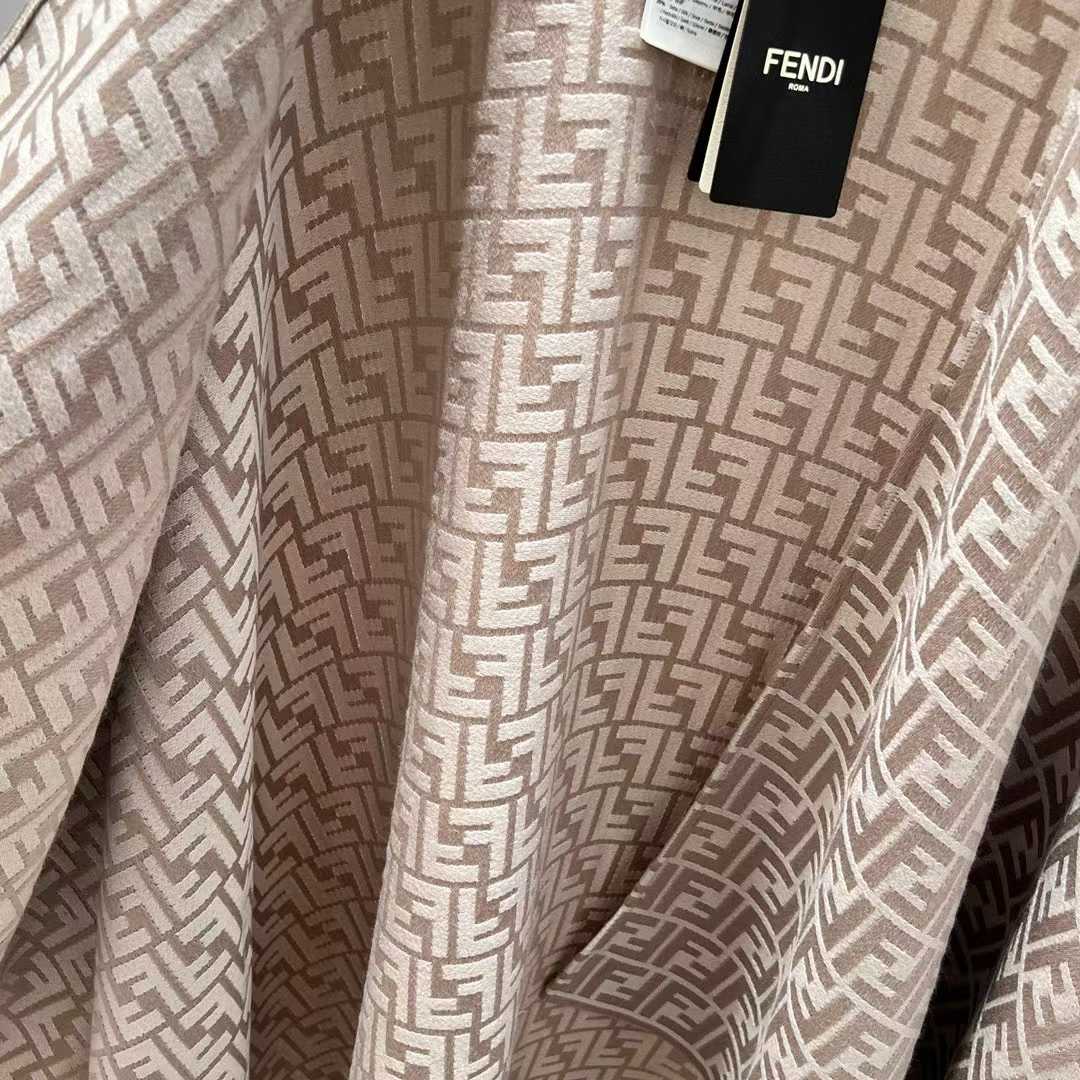 Fendi FF Jacquard cloak view 12