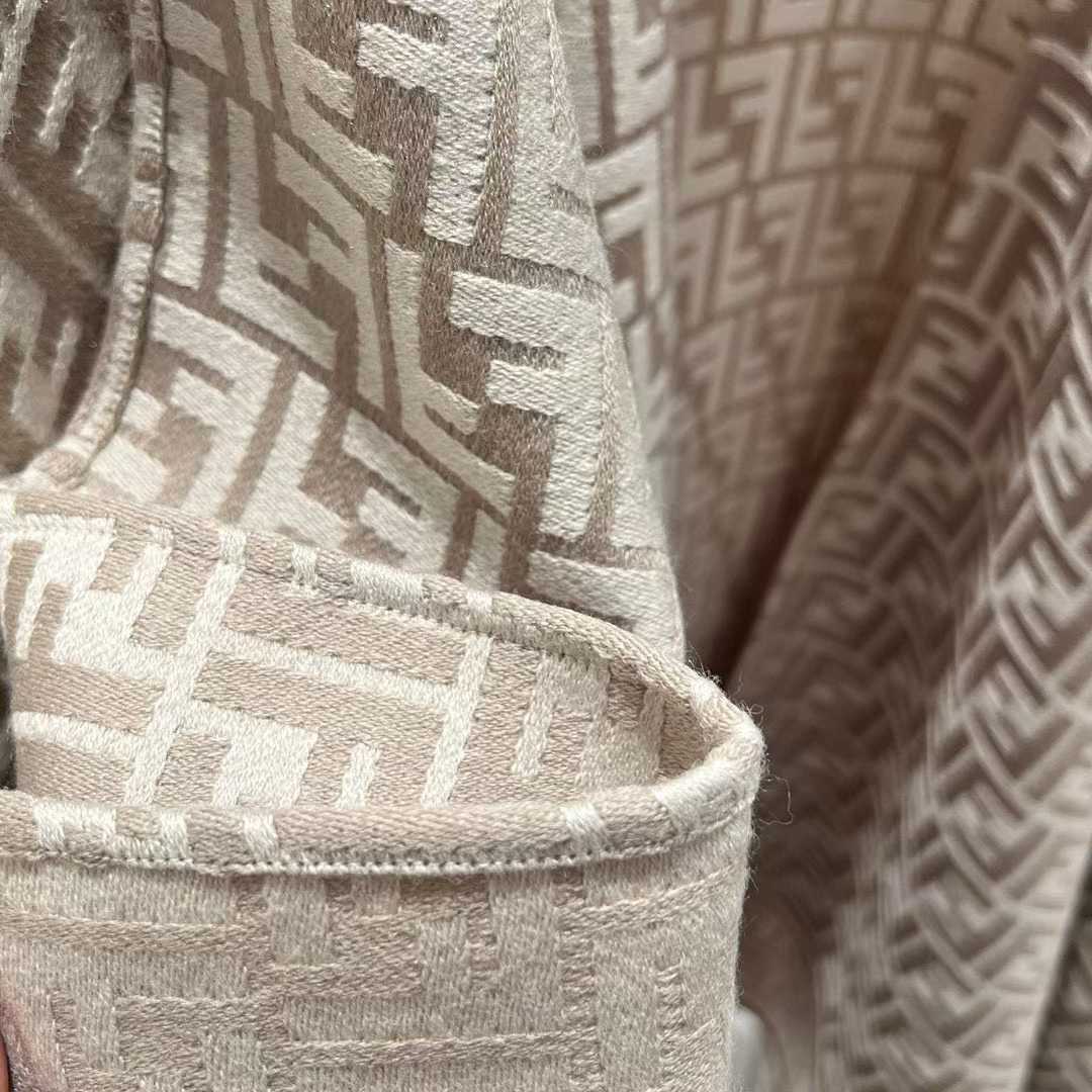 Fendi FF Jacquard cloak view 13