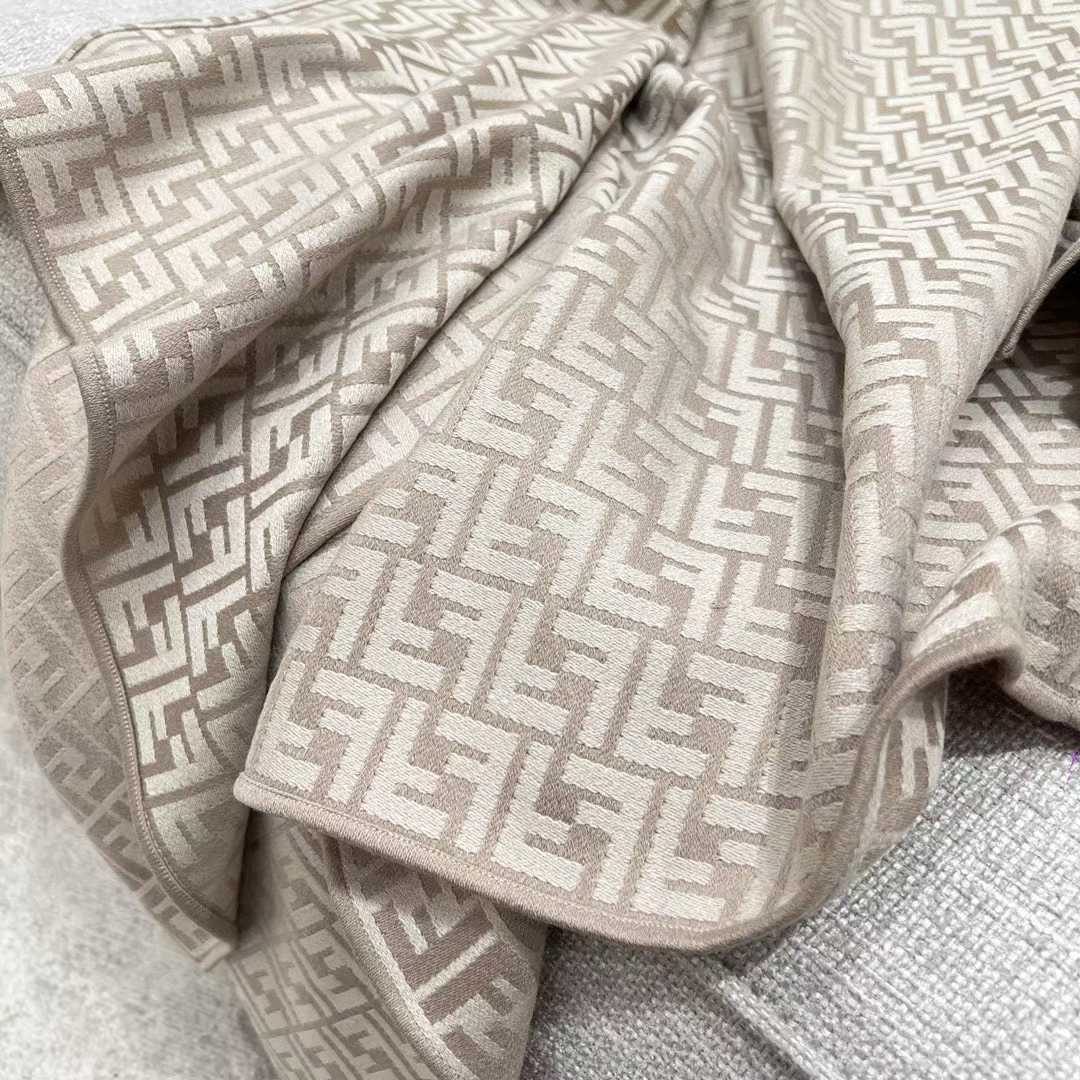 Fendi FF Jacquard cloak view 14
