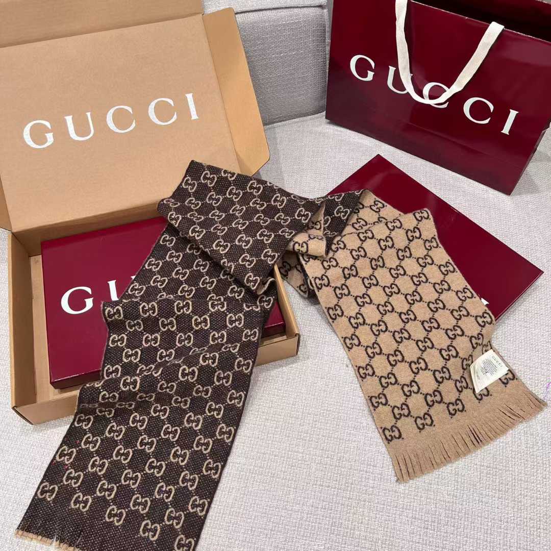 Gucci Scarf view 7