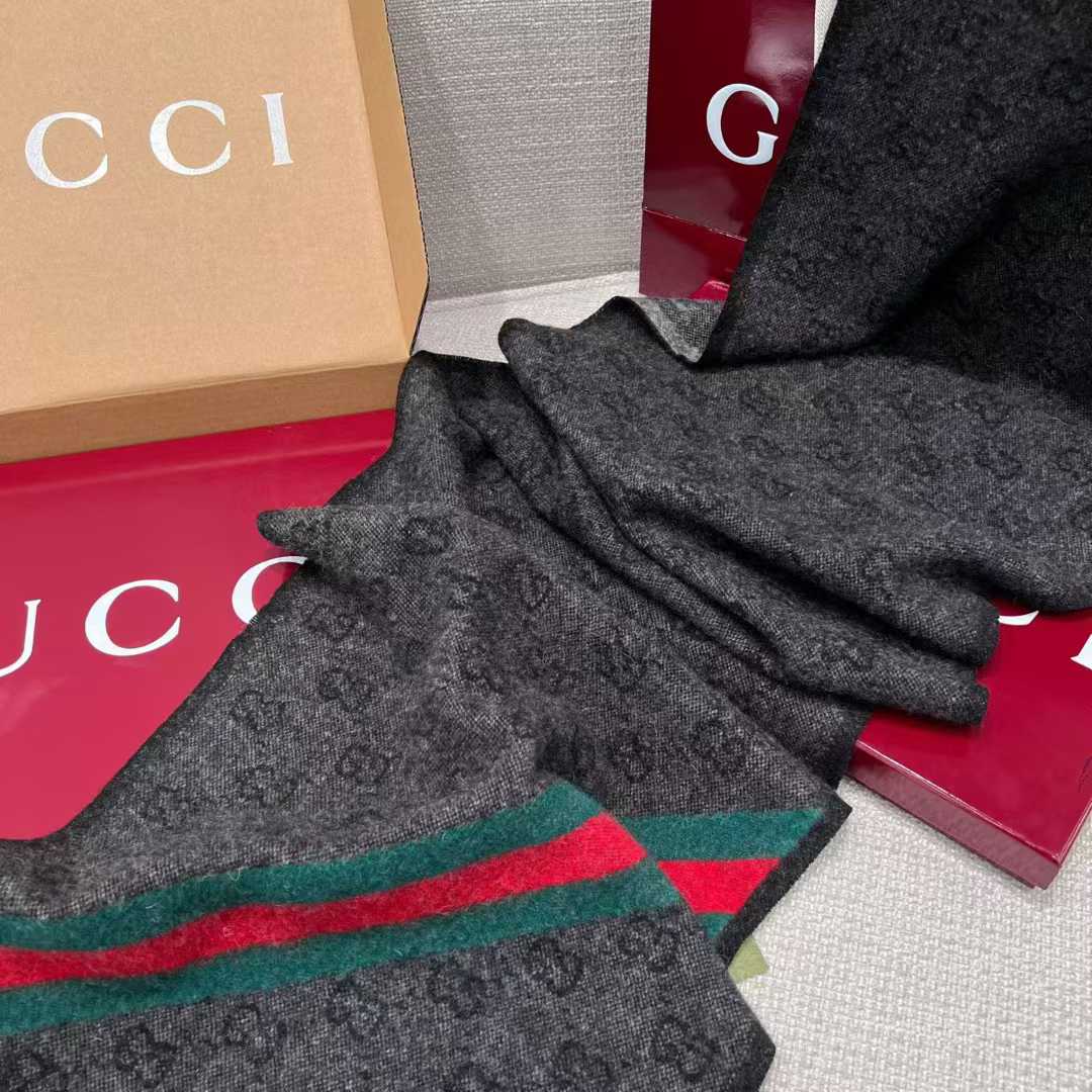 Gucci Scarf view 7