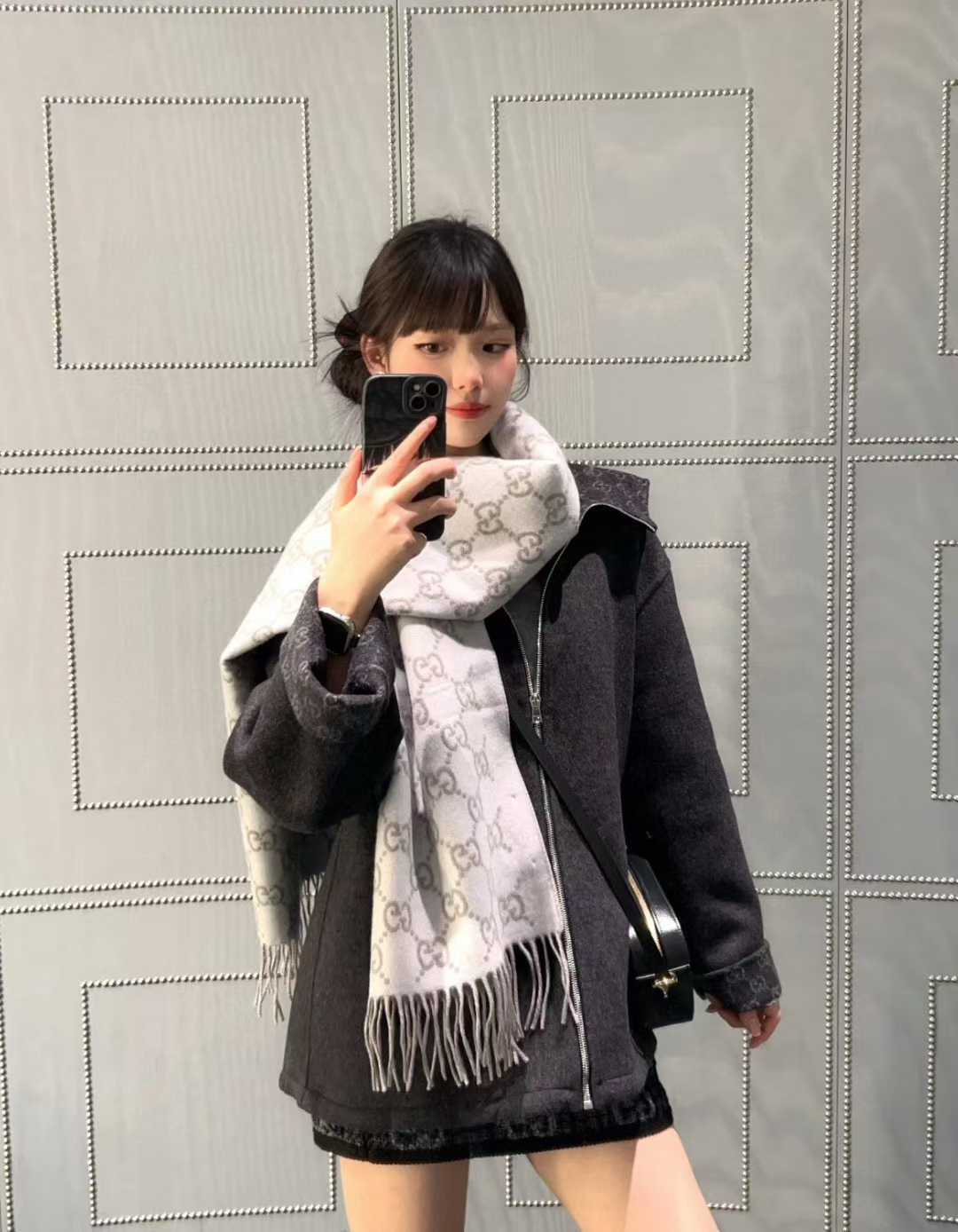 Gucci Silk scarf view 9