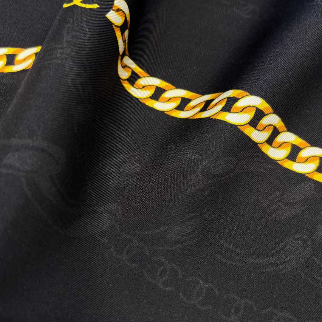Chanel Silk scarf view 3