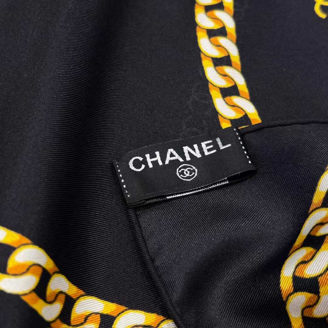 Chanel Silk scarf view 5