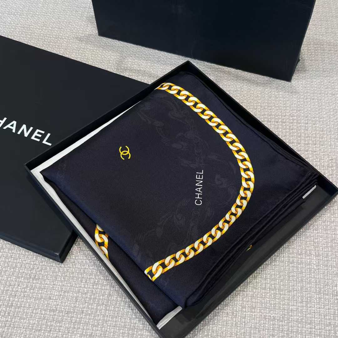 Chanel Silk scarf view 6