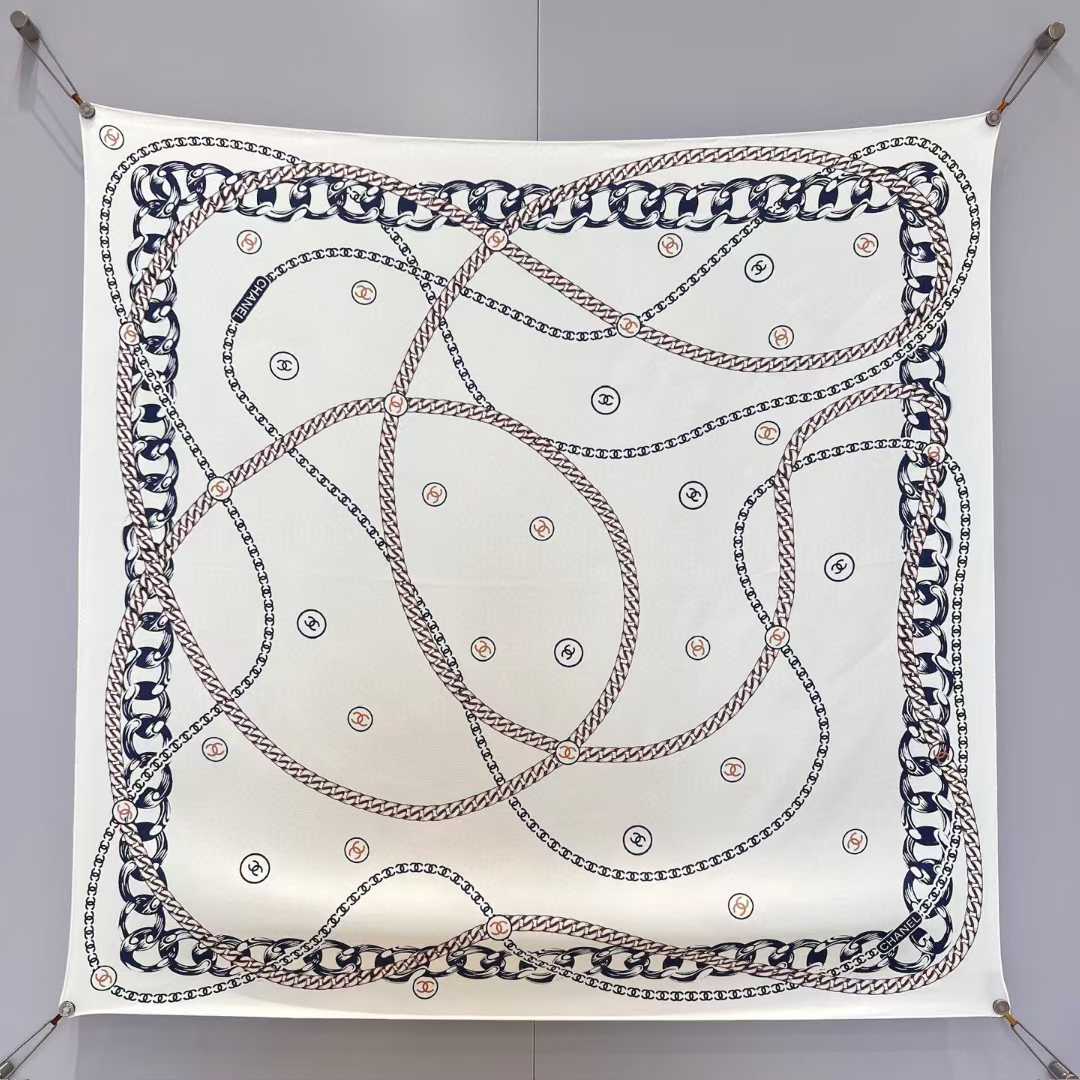 Chanel Silk scarf view 1