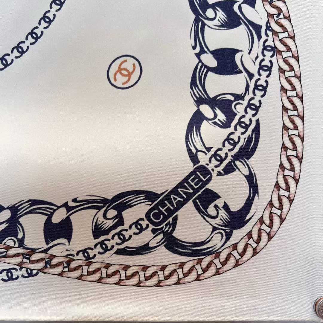 Chanel Silk scarf view 2