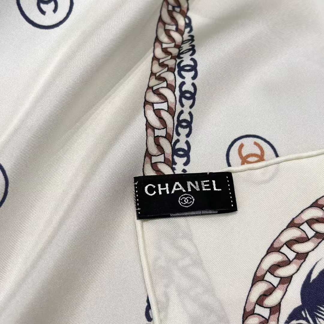 Chanel Silk scarf view 5