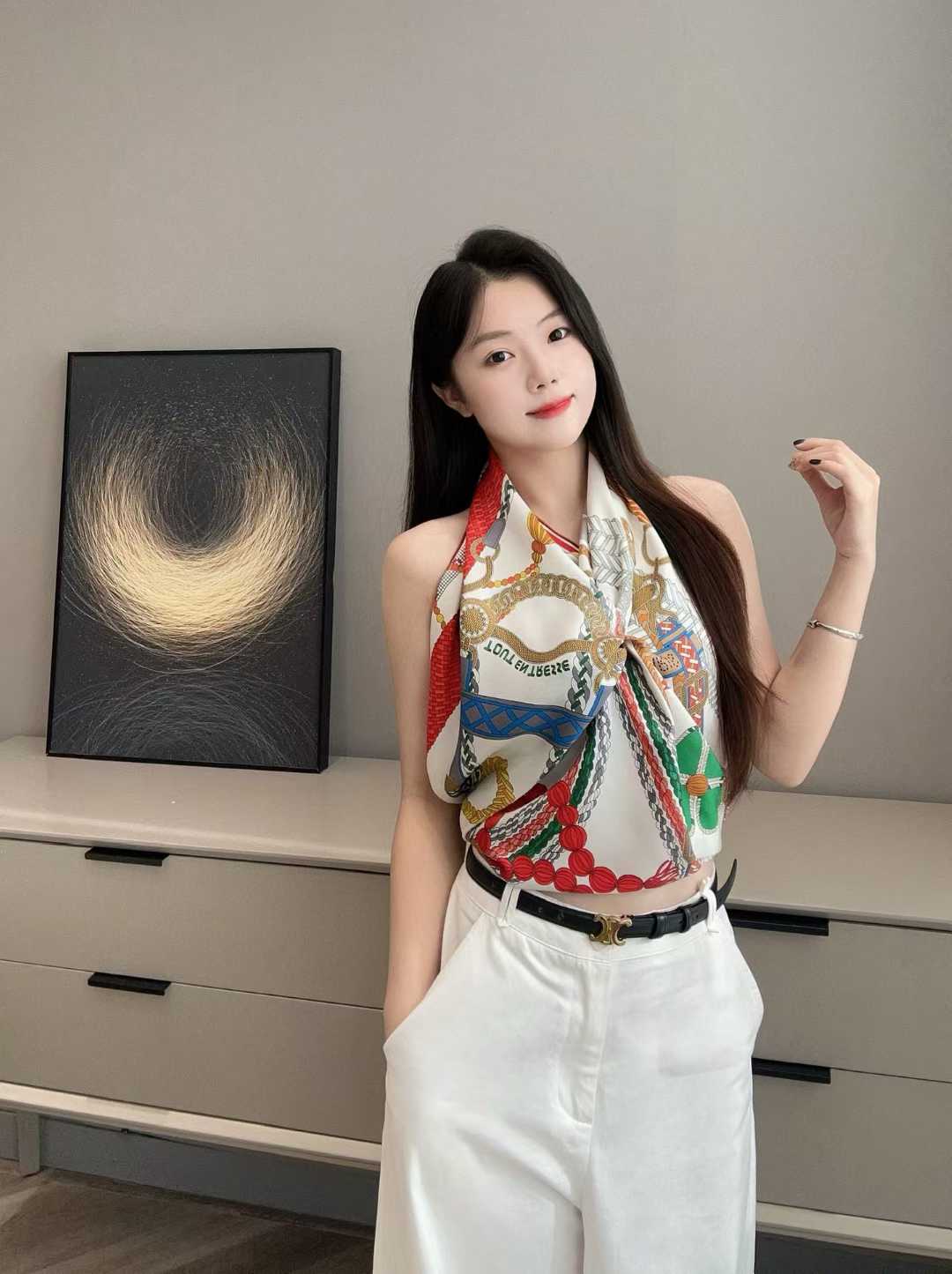 Hermès Silk scarf view 9
