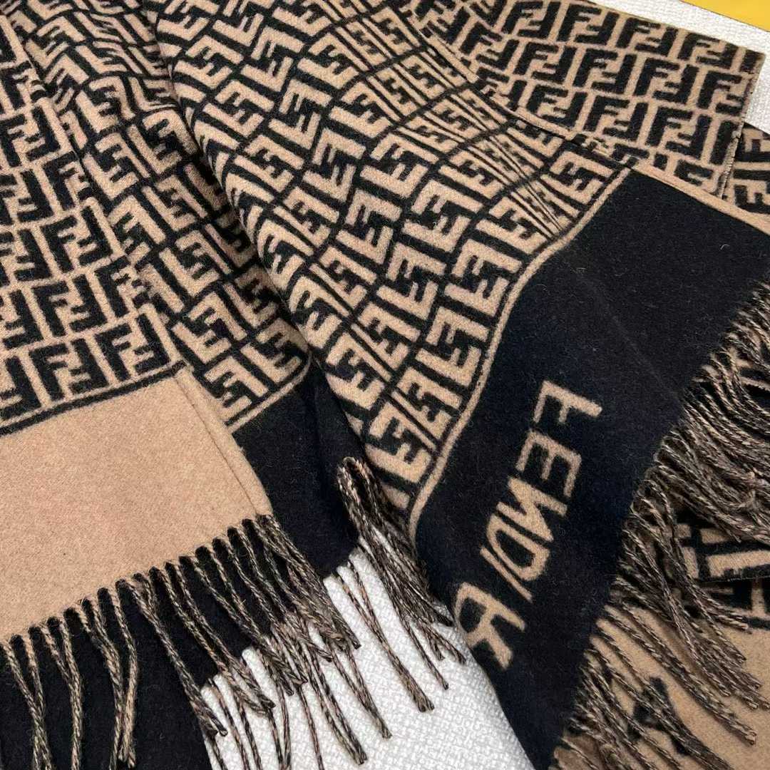 Fendi Shawl view 8