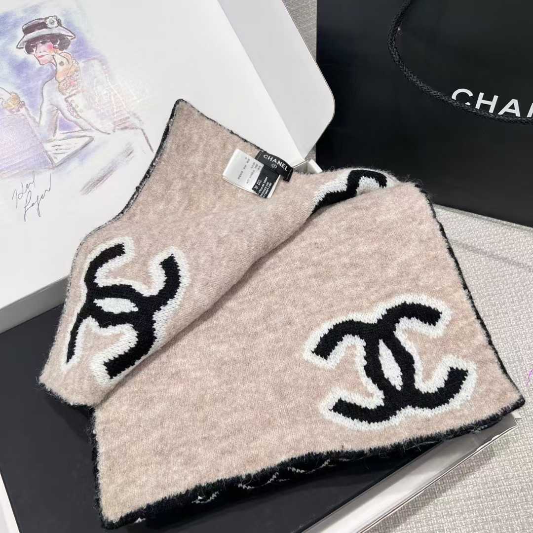 Chanel Scarf view 6