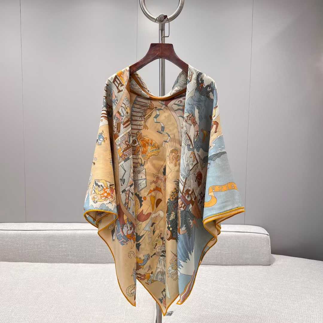 Hermès Silk scarf view 2
