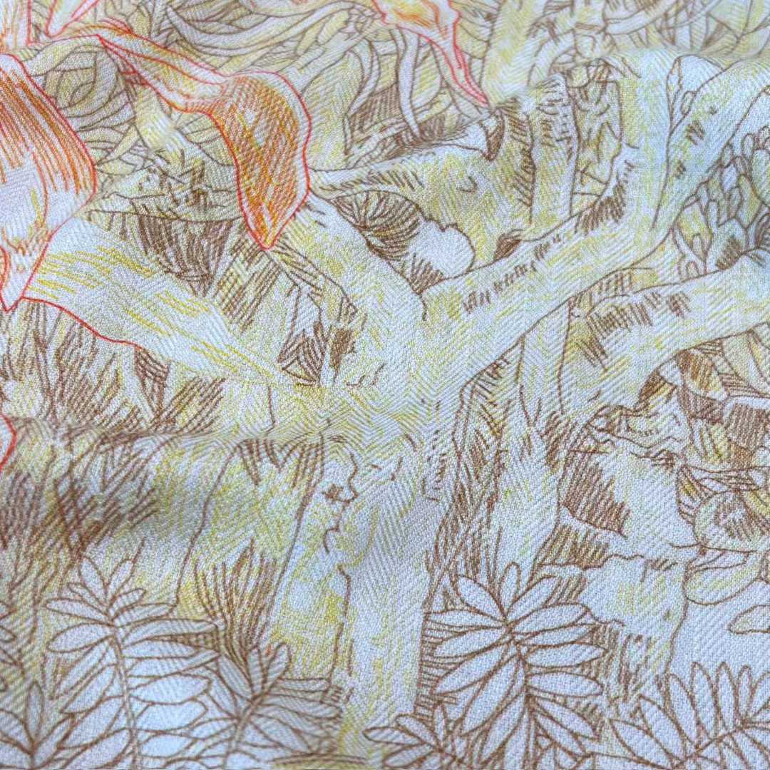 Hermès Silk scarf view 5