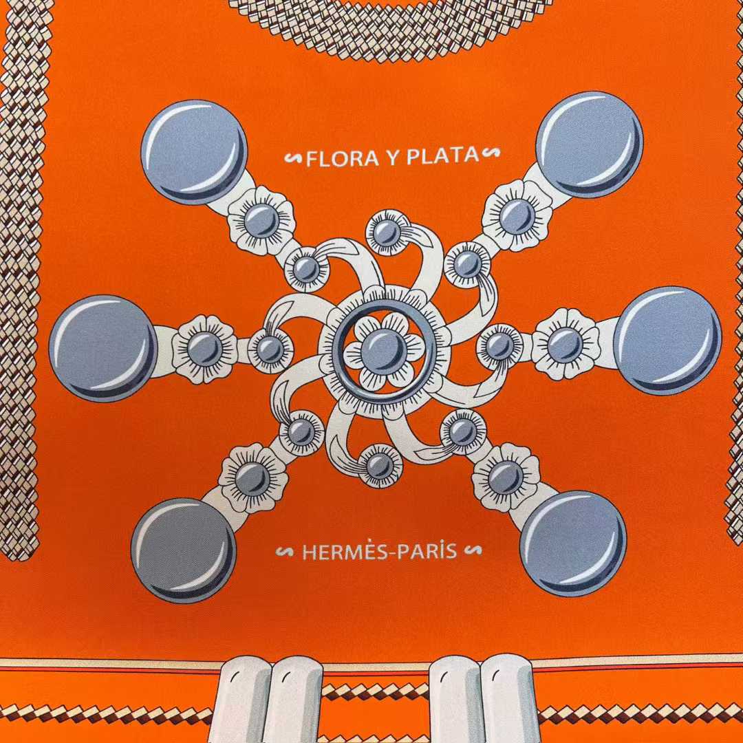 Hermès Silk scarf view 2