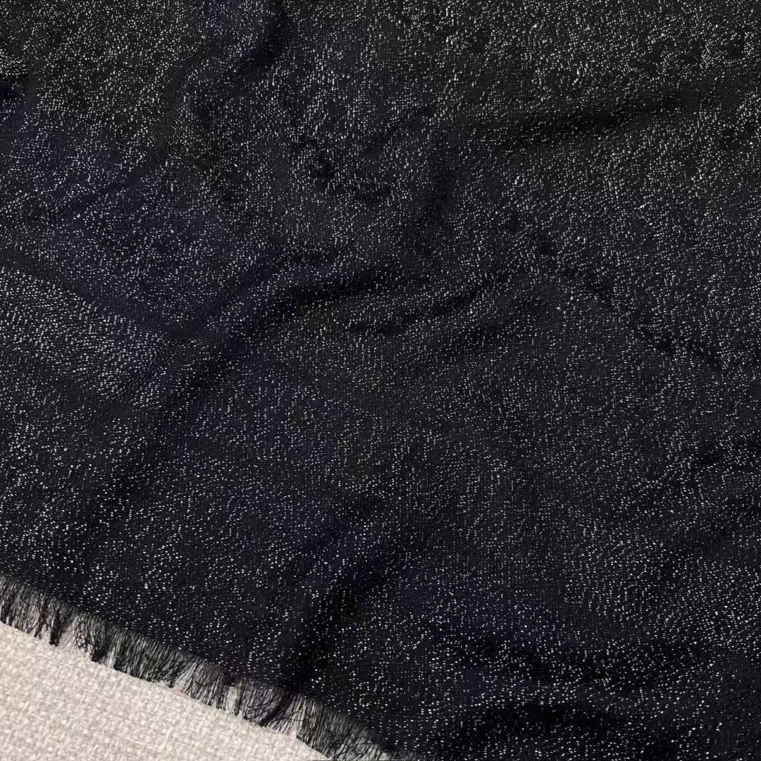 Dior Shawl view 16