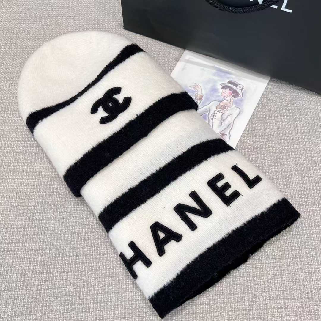 Chanel Scarf two piece set view 20