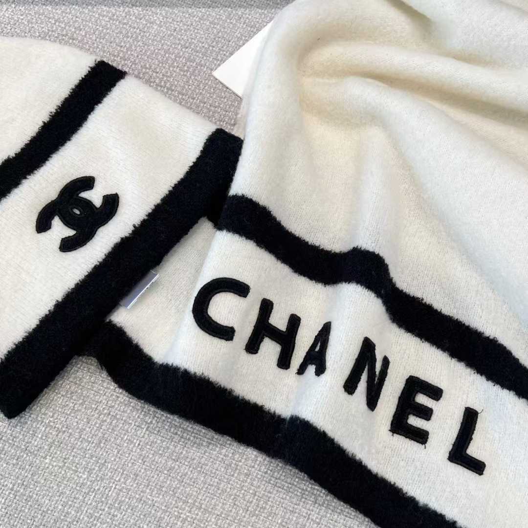 Chanel Scarf two piece set view 21