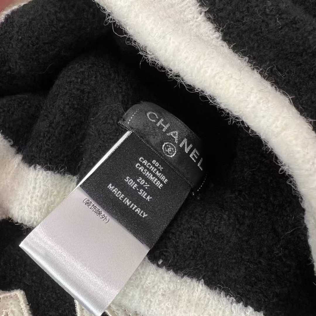 Chanel Scarf two piece set view 9