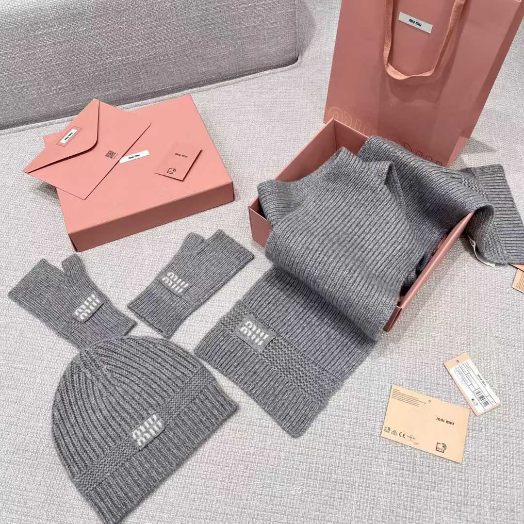 Miu Miu Knitted three-piece set view 1