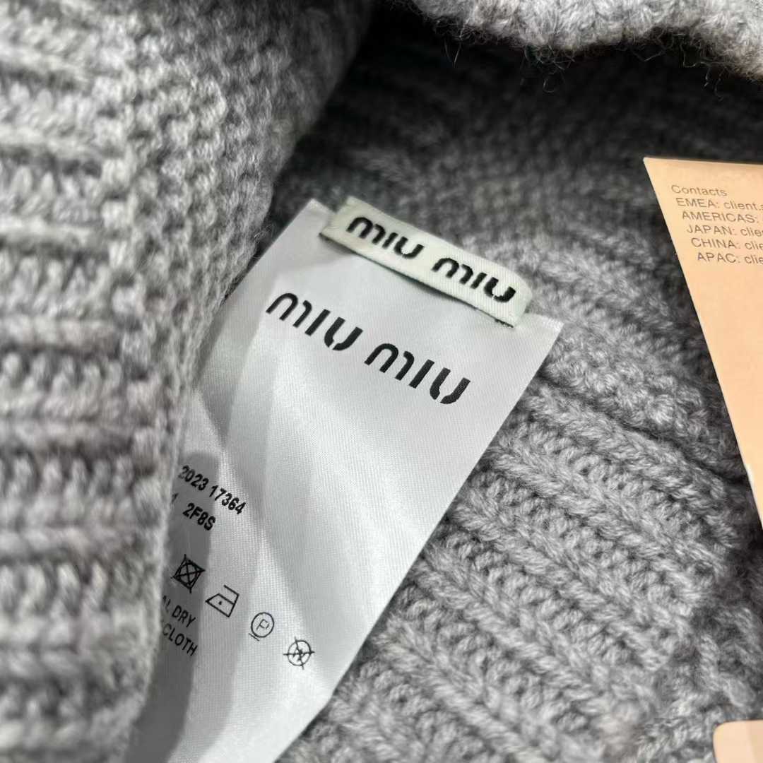 Miu Miu Knitted three-piece set view 6