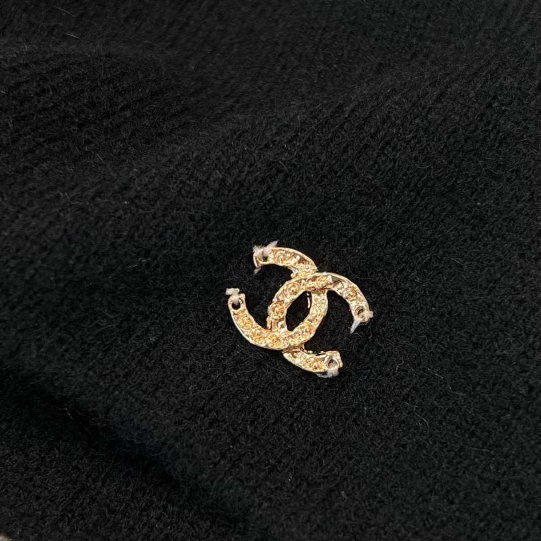 Chanel Cold hat view 2