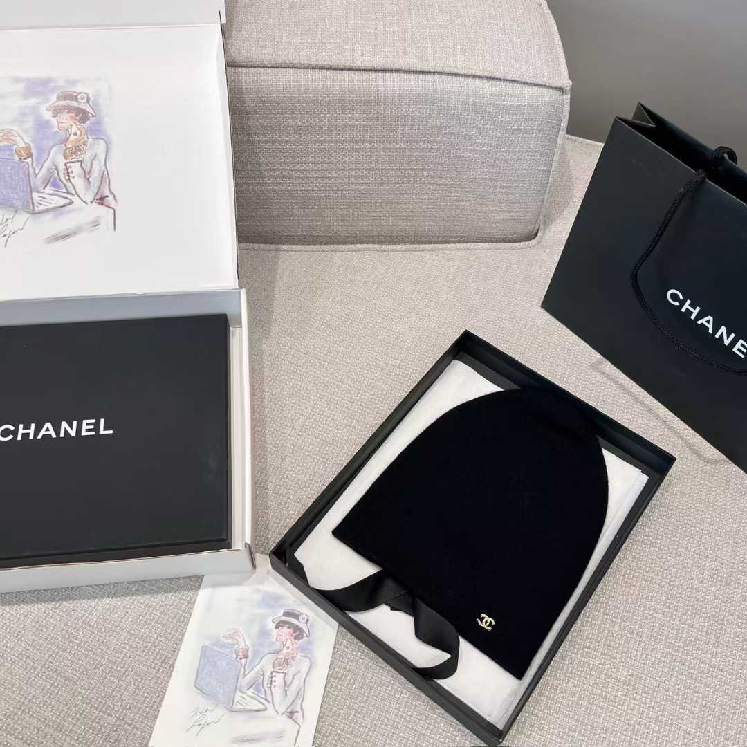 Chanel Cold hat view 5
