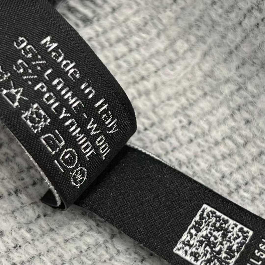 Chanel Scarf view 5
