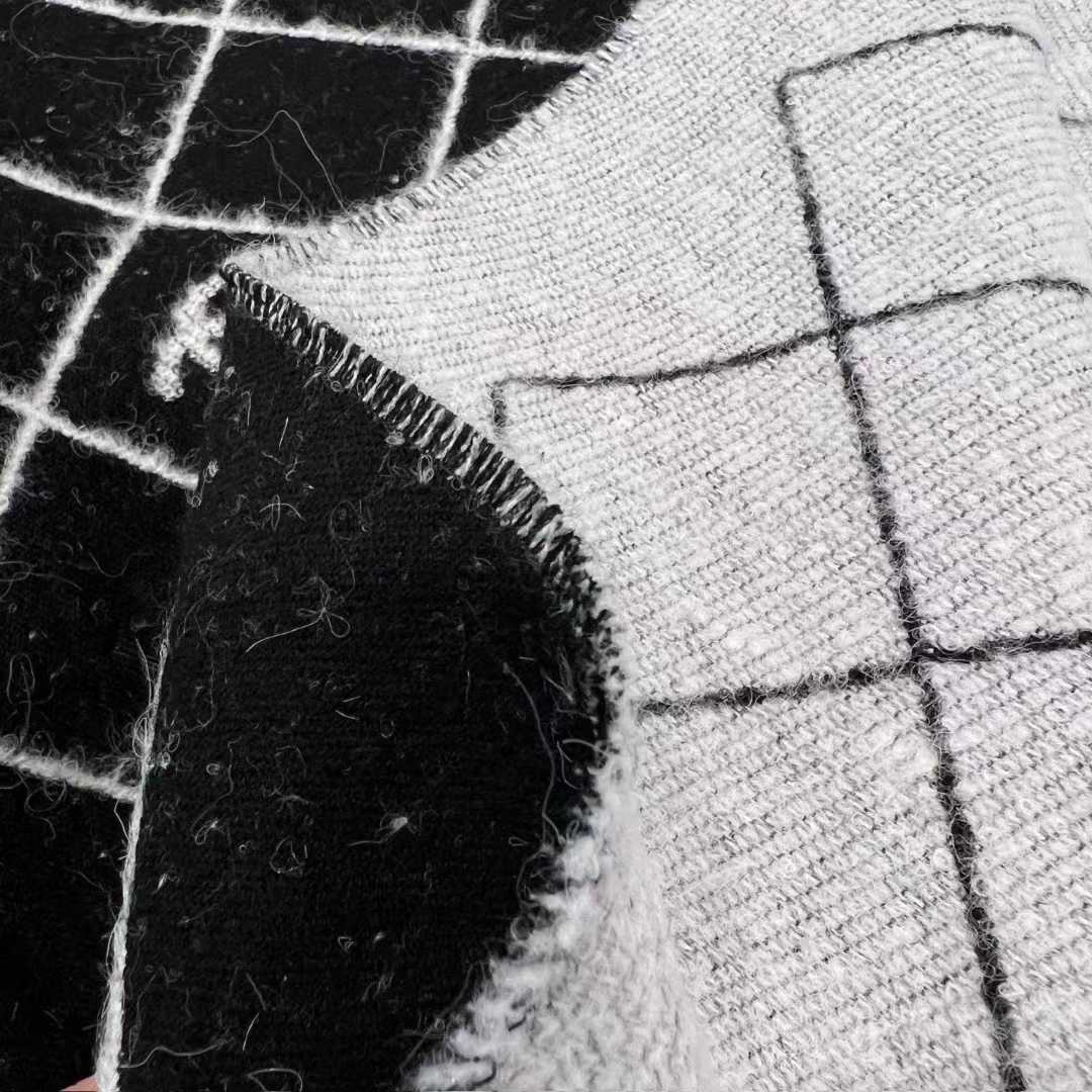 Chanel Scarf view 7
