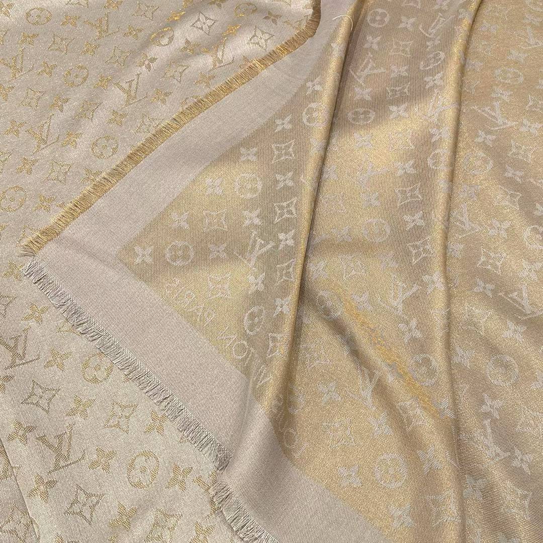 Louis Vuitton M75121 view 3