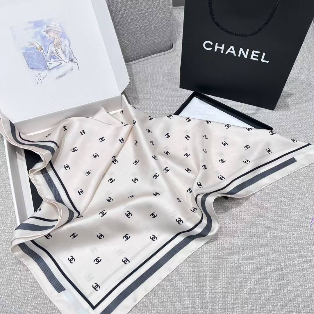 Chanel Scarf view 6