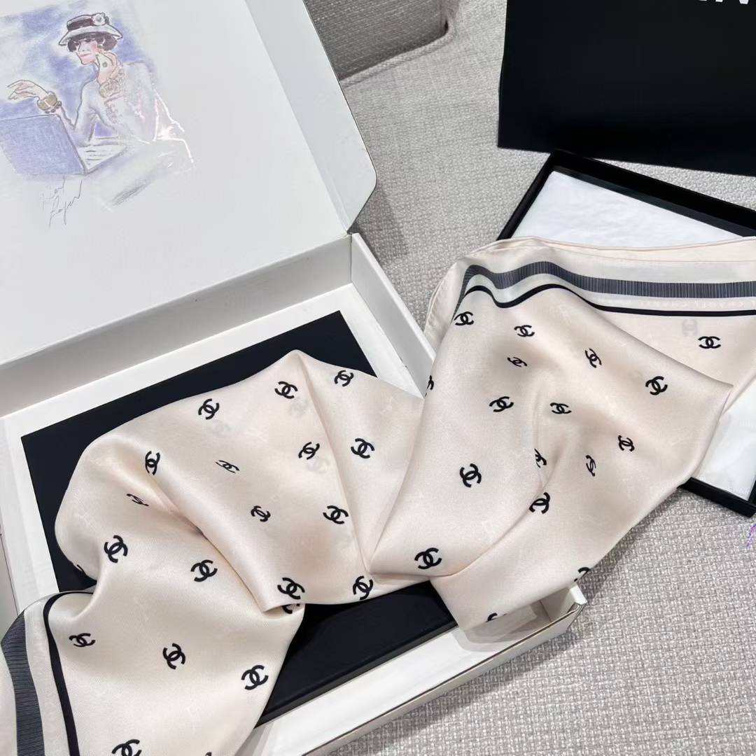 Chanel Scarf view 7