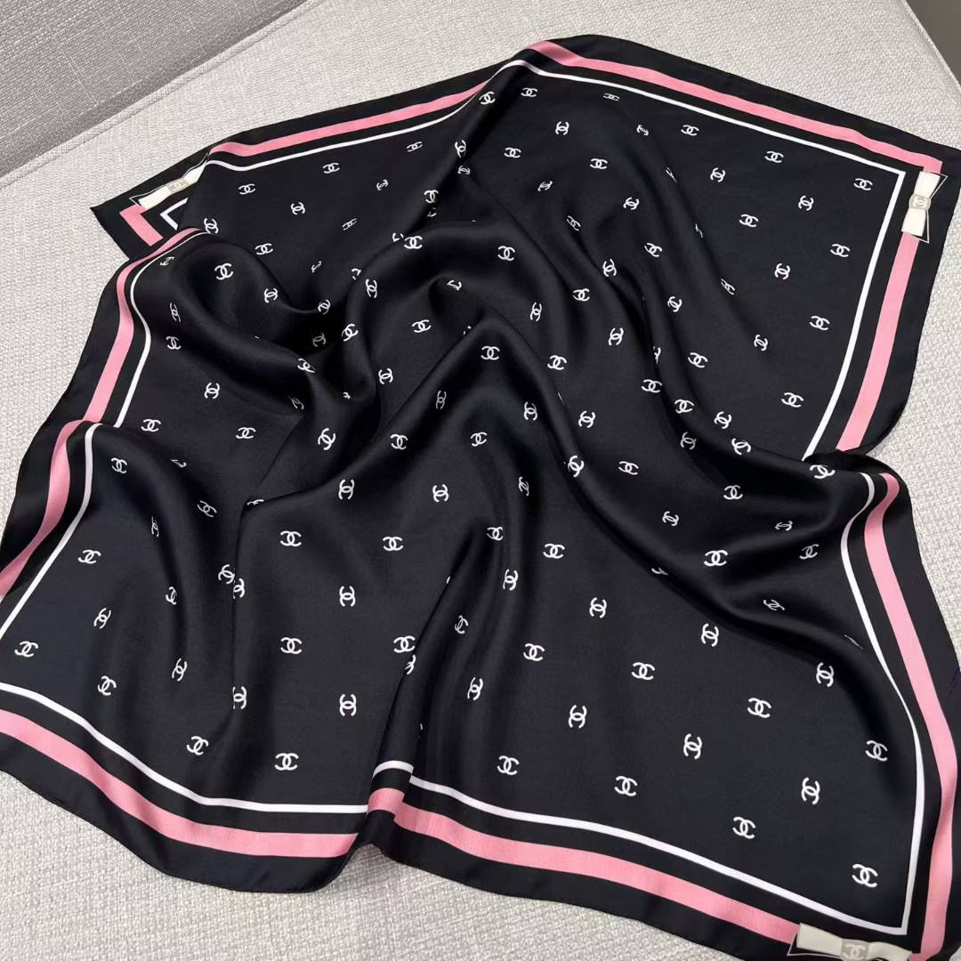 Chanel Scarf view 8