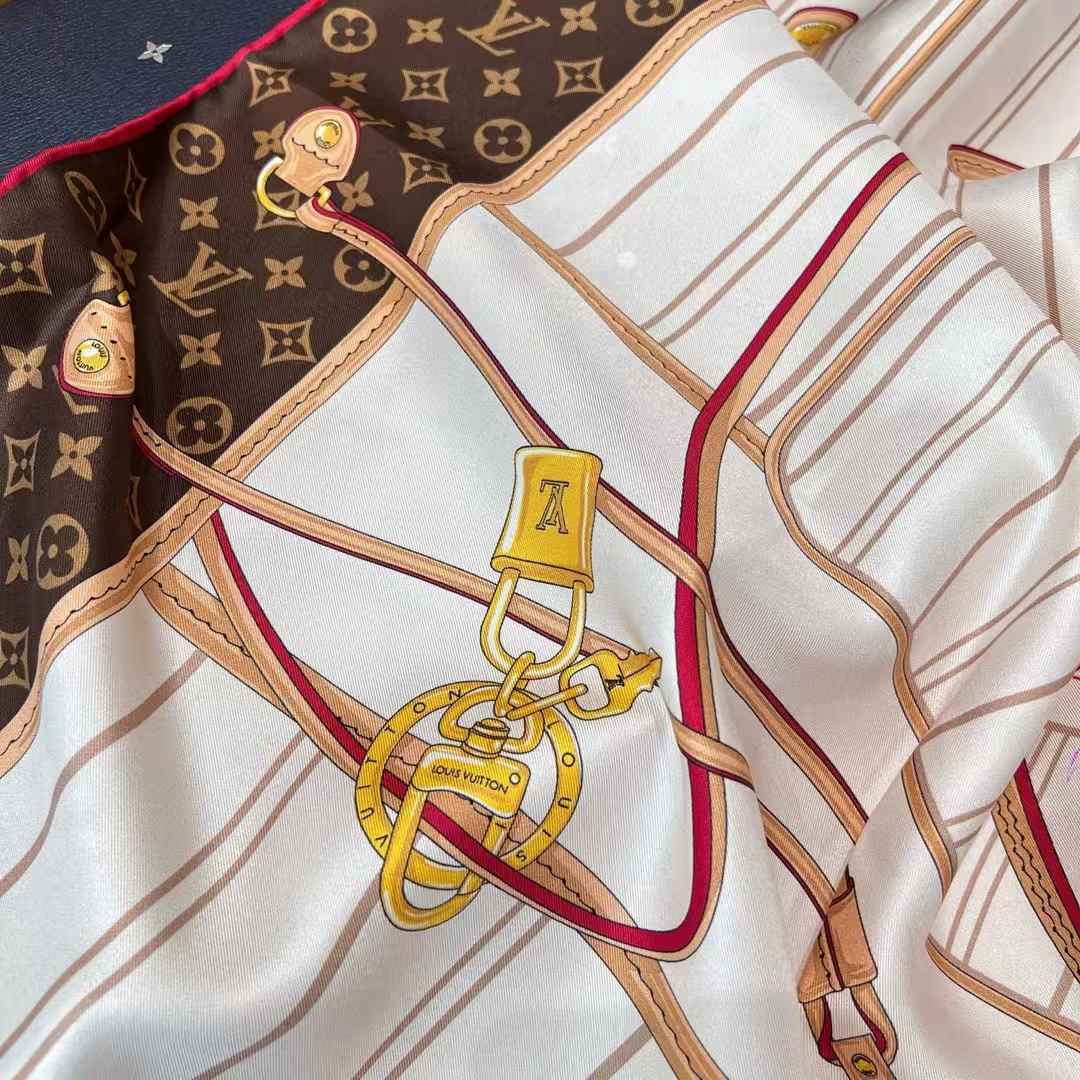 Louis Vuitton Square scarf view 3