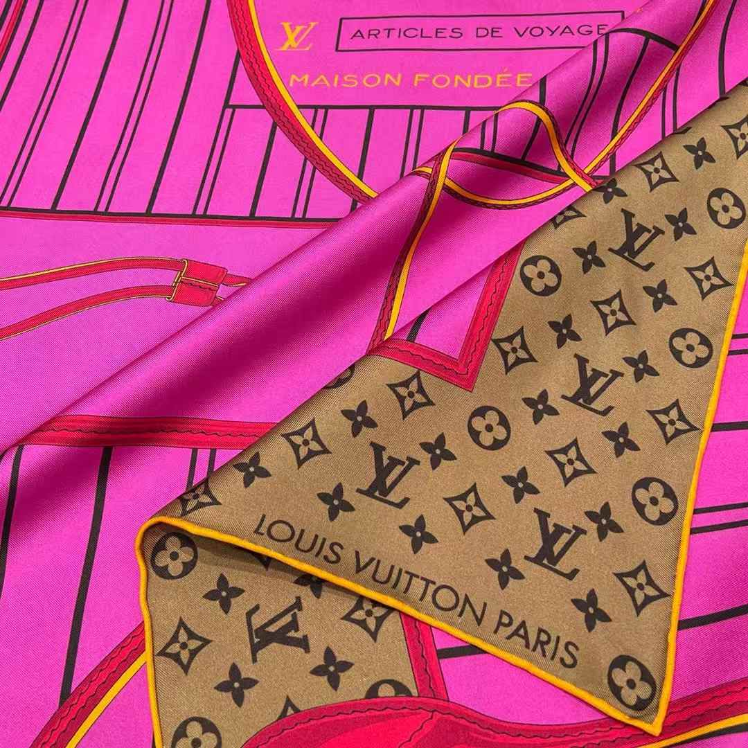 Louis Vuitton Square scarf view 2