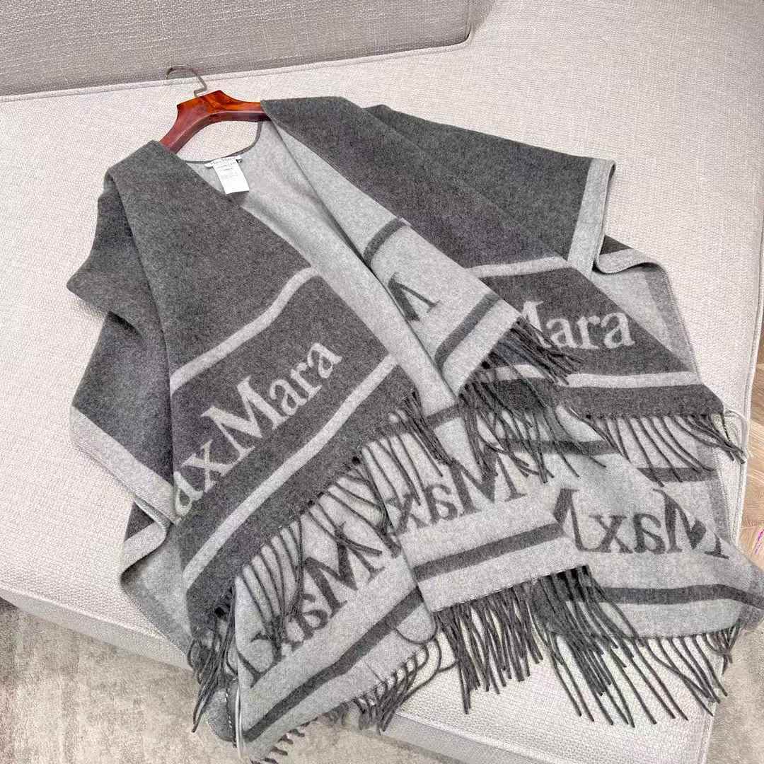 Max Mara HILDE Double cloak view 7