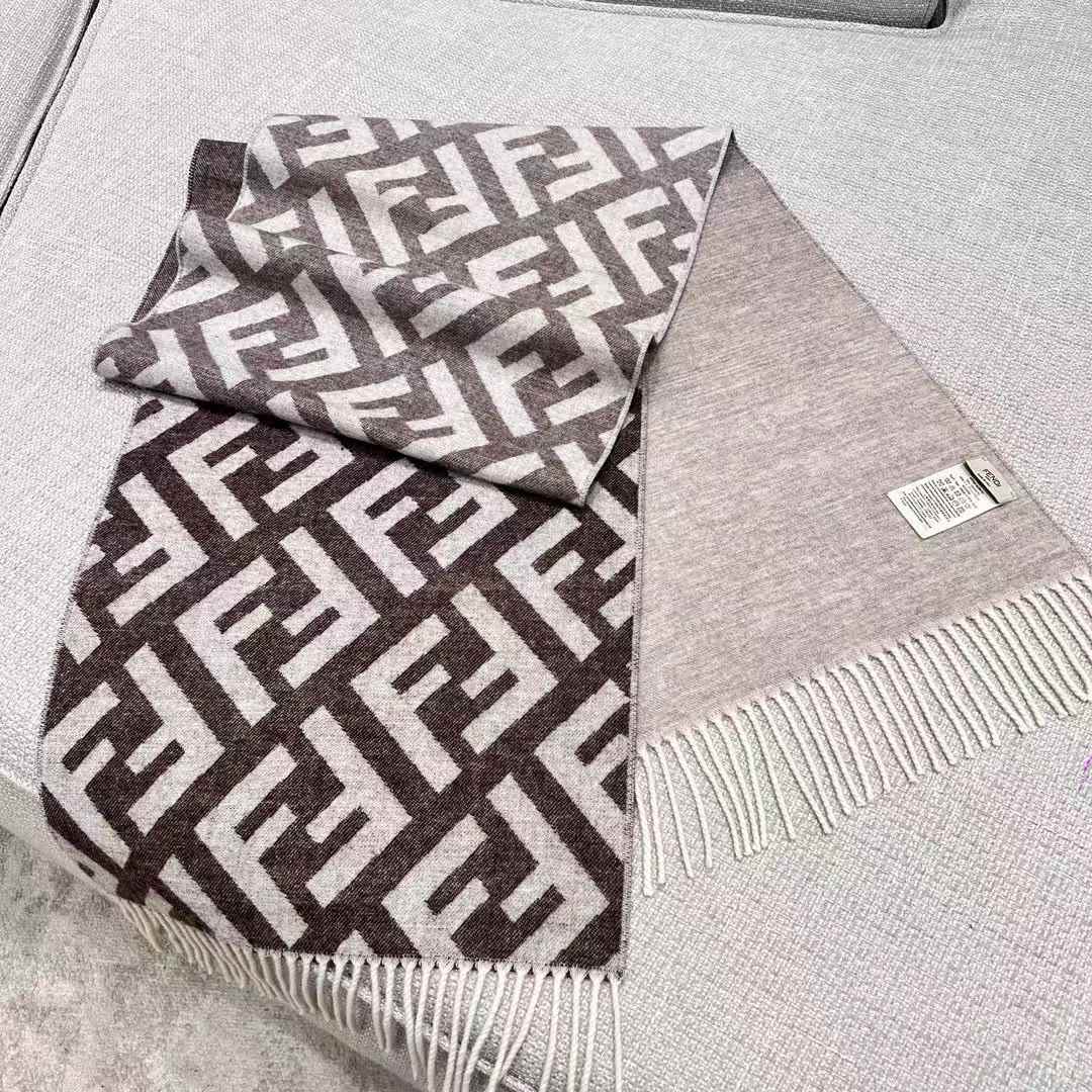 Fendi Double scarf view 2