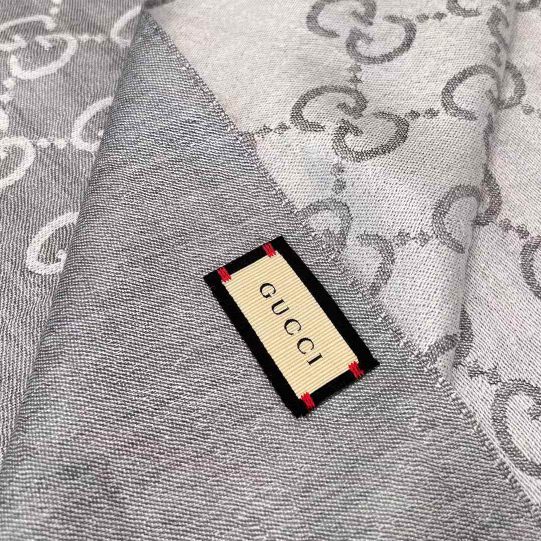 Gucci Double scarf view 6