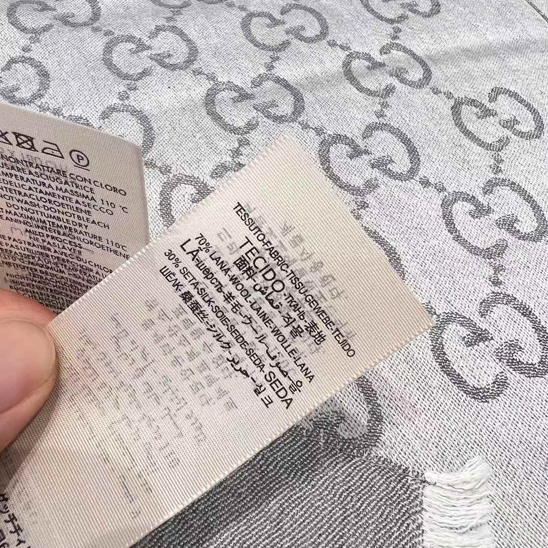 Gucci Double scarf view 8