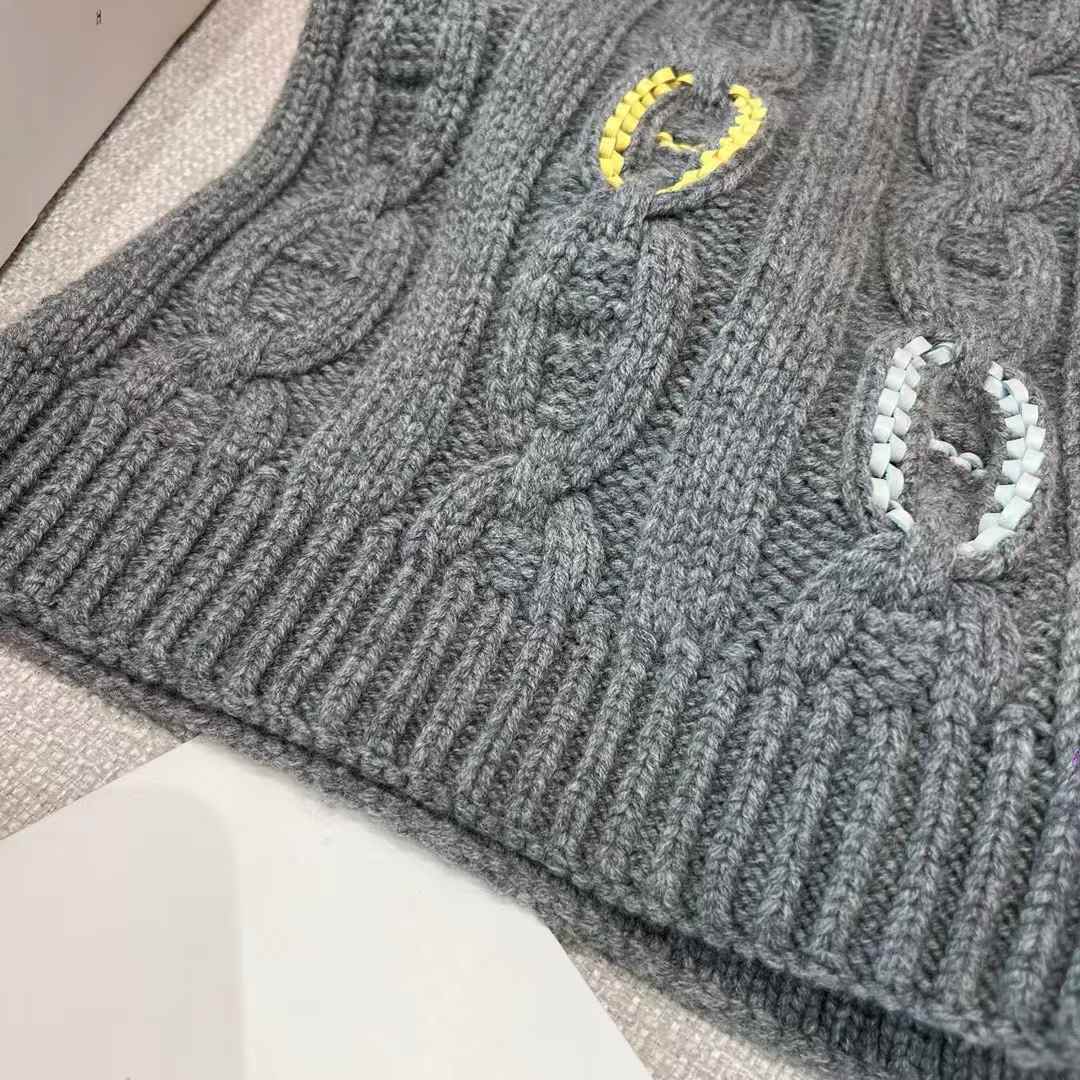 Hermès Scarf view 6