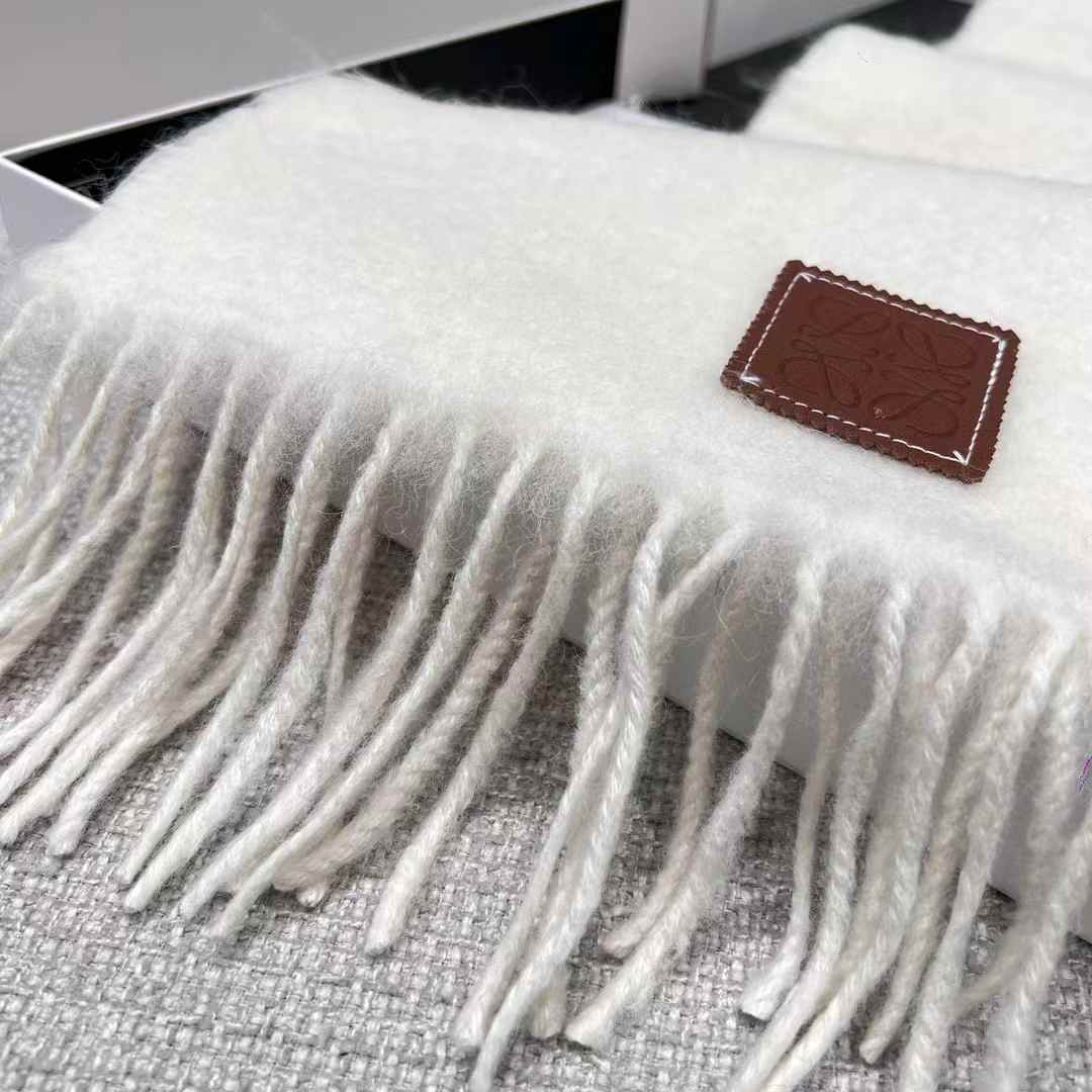 Loewe Scarf view 6