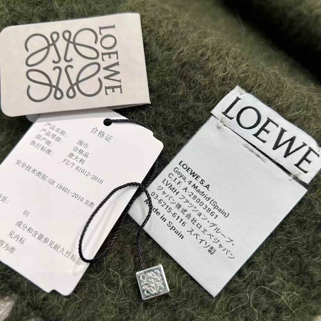 Loewe Scarf view 5