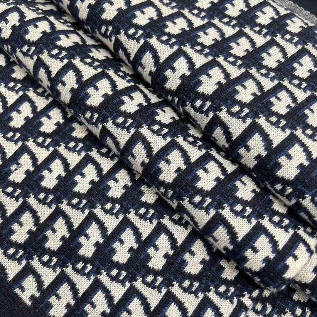 Dior Wool scarf view 4