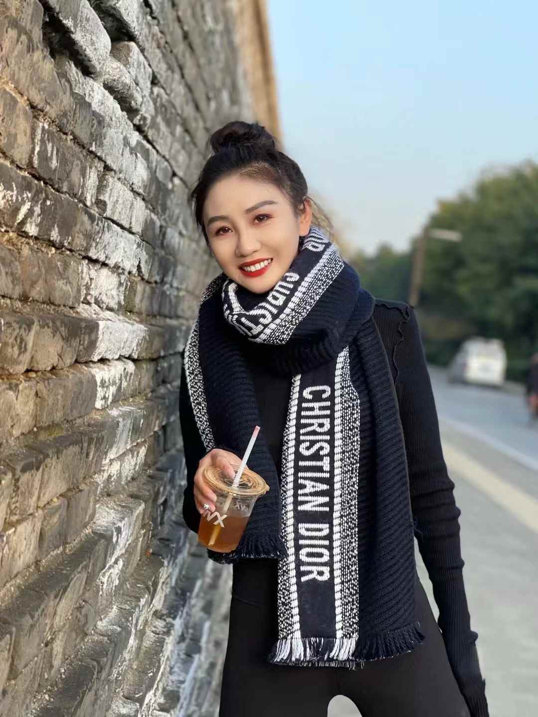 Dior Scarf view 1
