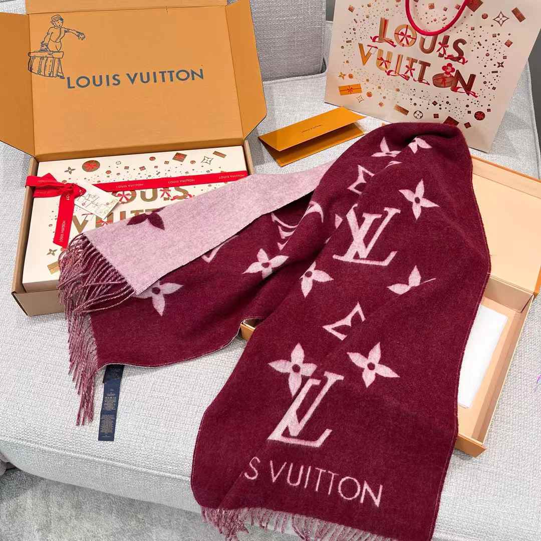 Louis Vuitton REYKJAVIK Classic scarf view 7