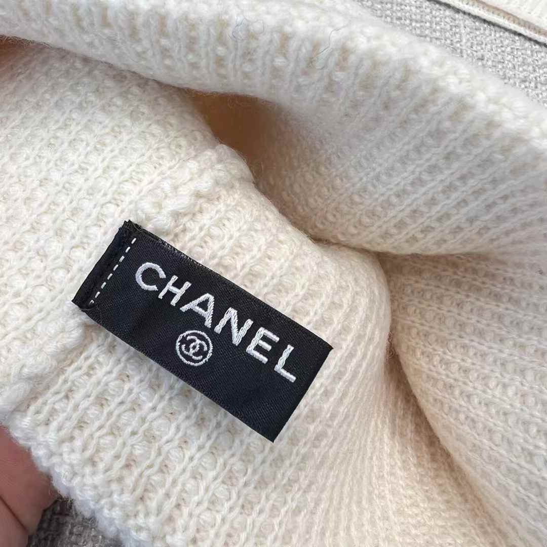 Chanel Scarf & Cold Hat view 3