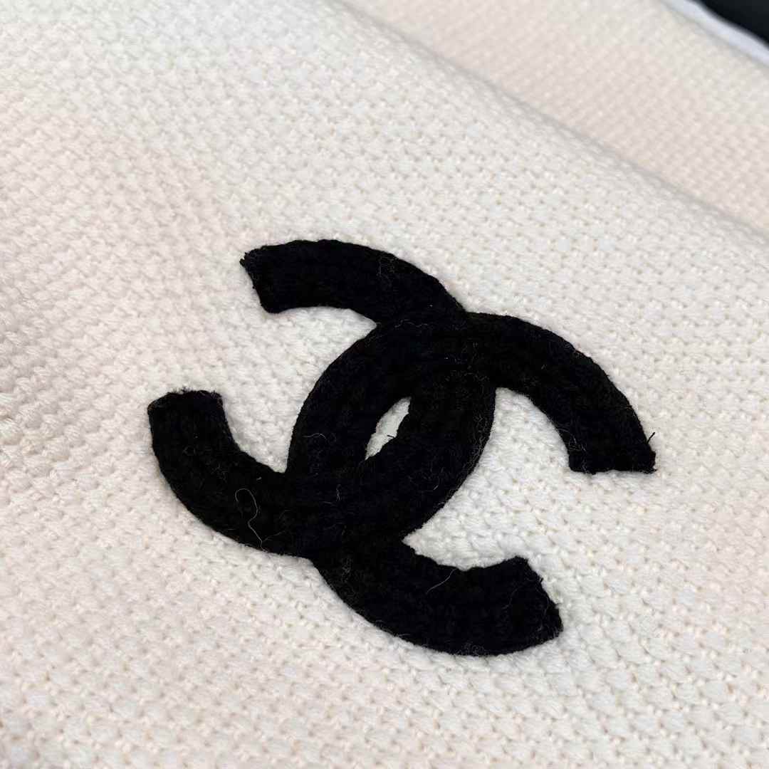 Chanel Scarf & Cold Hat view 5