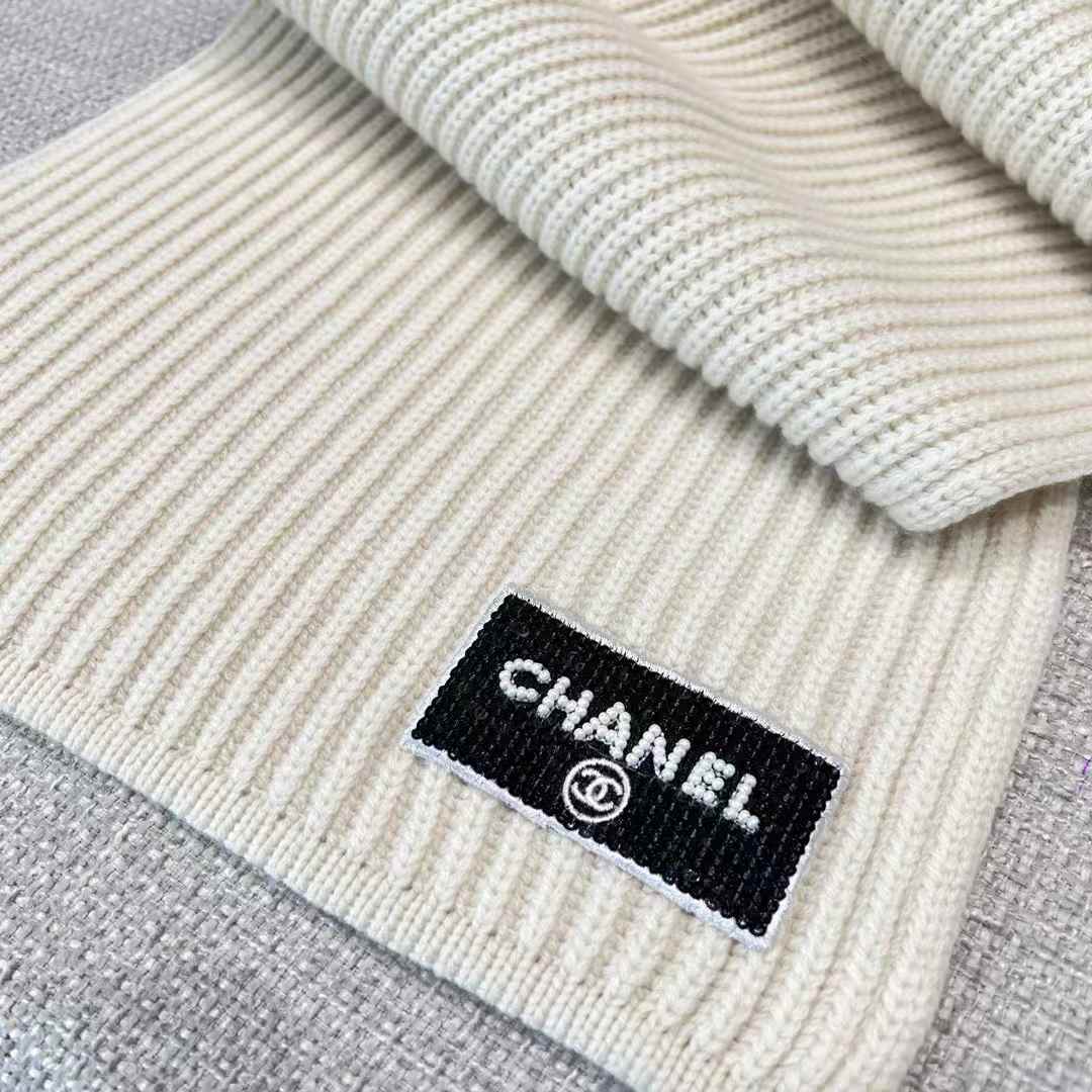Chanel Scarf & Cold Hat view 8